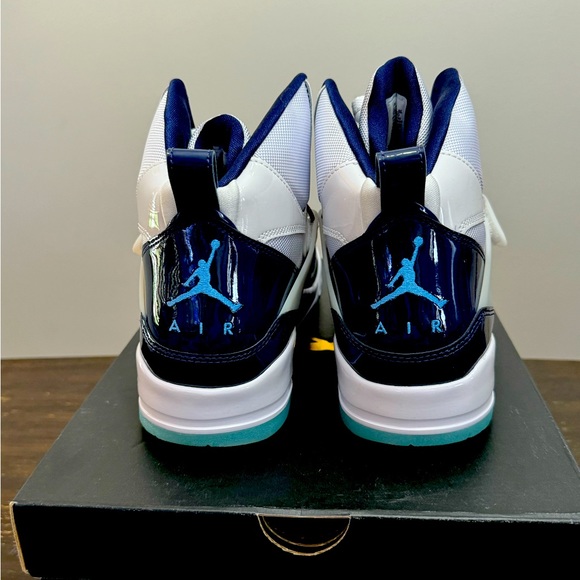 Nike Jordan Flight 45 Concord - Blue and White - Picture 2 of 3